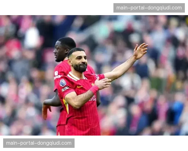 更衣室专访：利物浦队长谈球队年轻化进程与未来挑战